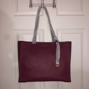 NWT Michael Kors tote plum